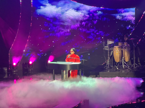 Cover hits 'Dấu mưa' của Trung Quân, Thanh Thụy 'vượt mặt' con gái NSƯT Võ Hoài Nam giành quán quân 'Điểm hẹn tài năng'- Ảnh 5. Cover hits 'Dấu mưa' của Trung Quân, Thanh Thụy 'vượt mặt' con gái NSƯT Võ Hoài Nam giành quán quân 'Điểm hẹn tài năng'- Ảnh 5.