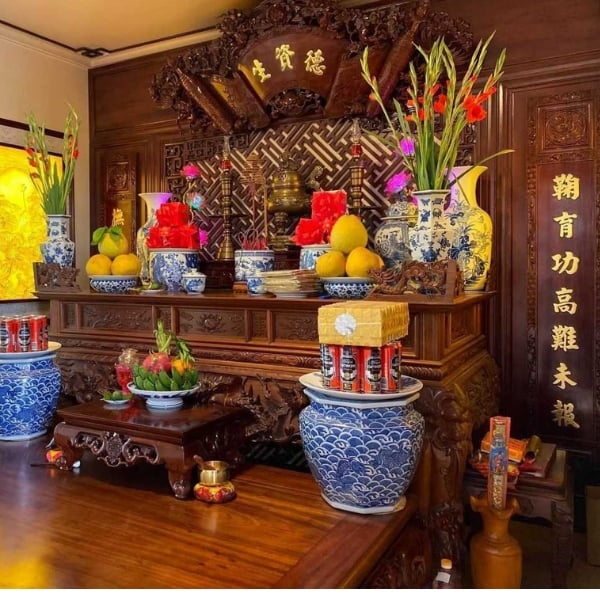 Khi chuyển bàn thờ sang vị trí khác trong nhà gia chủ cần lưu ý gì để đảm bảo sự an yên và tài lộc- Ảnh 3.