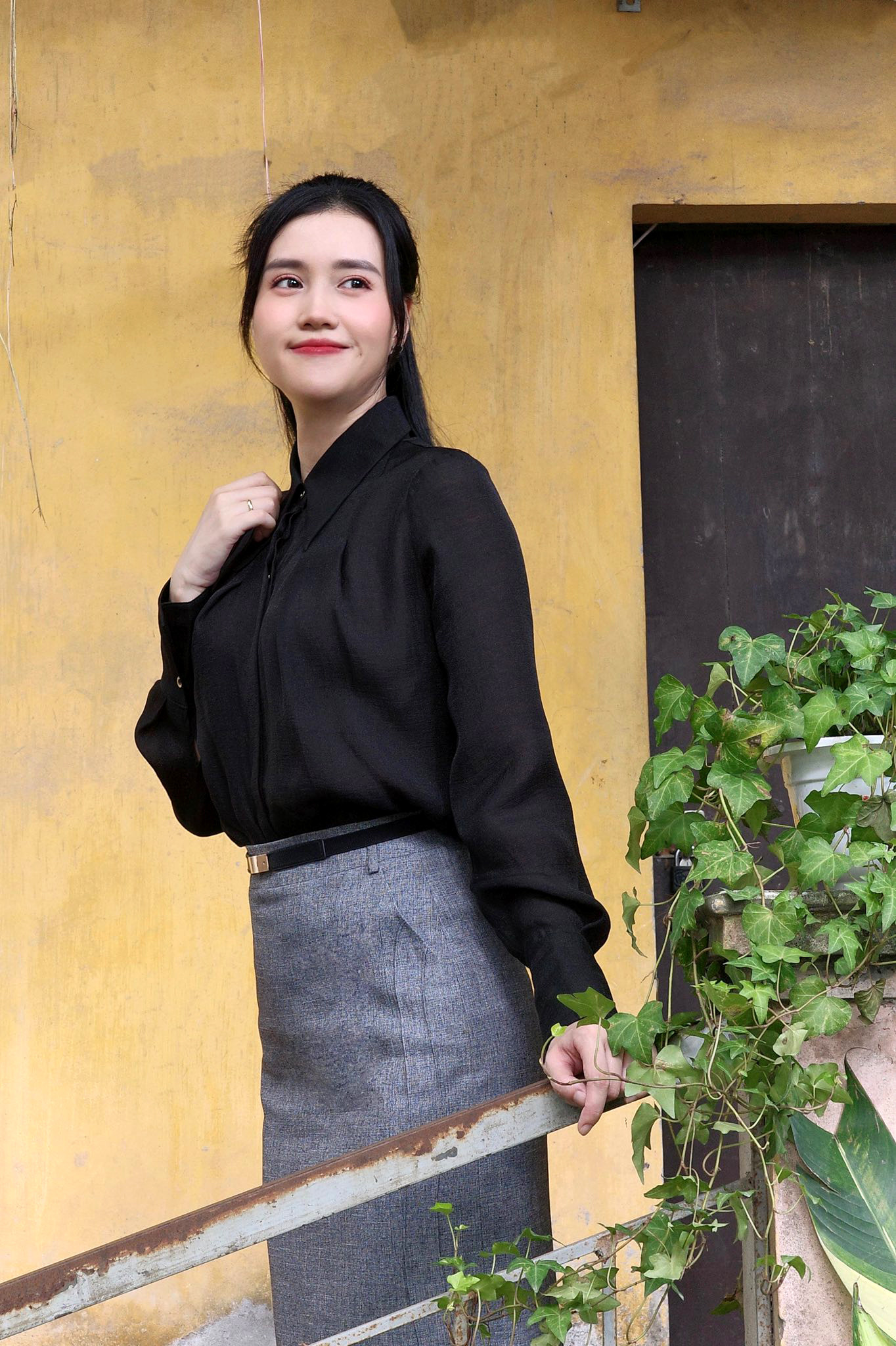 Đời thực bất ngờ của nữ diễn viên đang bị ghét nhất trong 'Dịu dàng màu nắng'- Ảnh 4.