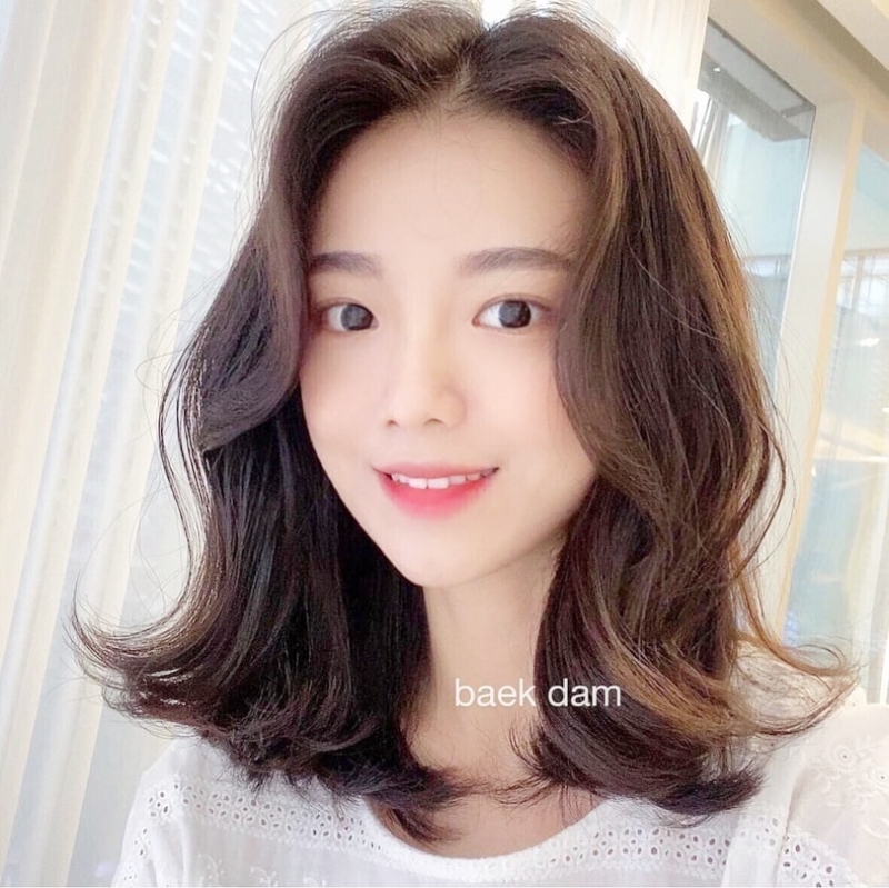 Cắt tóc ngắn, quan trọng nhất là chọn đúng kiểu: Gò má cao, mặt tròn nên cắt thế này để che bớt khuyết điểm- Ảnh 5. Cắt tóc ngắn, quan trọng nhất là chọn đúng kiểu: Gò má cao, mặt tròn nên cắt thế này để che bớt khuyết điểm- Ảnh 5.