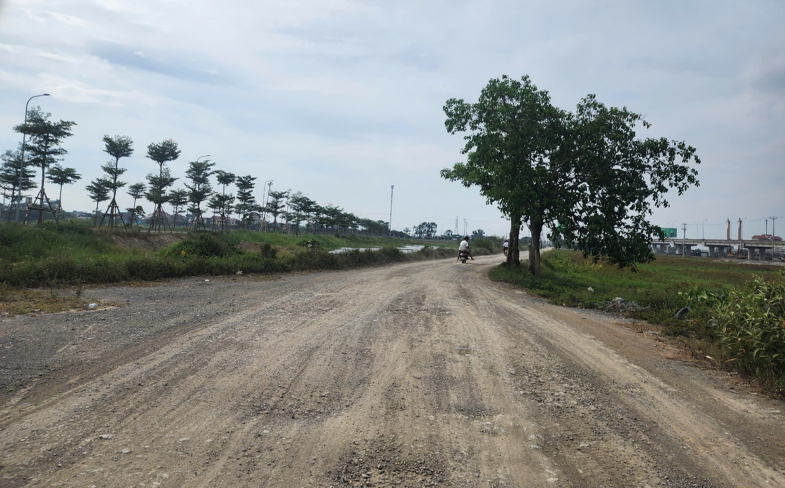 Gần 4 năm thi công, cụm công nghiệp Yên Bằng cạnh tỉnh Ninh Bình mới hiện ra sao? - Ảnh 10. Gần 4 năm thi công, cụm công nghiệp Yên Bằng cạnh tỉnh Ninh Bình mới hiện ra sao? - Ảnh 10.