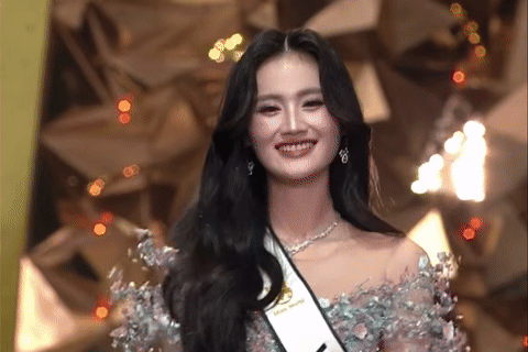 Hoa hậu Ý Nhi tiết lộ chuyện hậu trường xúc động ở Miss World - Ảnh 1. Hoa hậu Ý Nhi tiết lộ chuyện hậu trường xúc động ở Miss World - Ảnh 1.