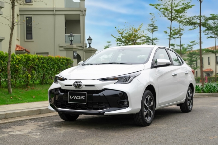 Giá lăn bánh Toyota Vios mới nhất giảm kỷ lục, thấp chưa từng có, ngang sedan hạng A, dễ bỏ xa Hyundai Accent và Honda City về doanh số- Ảnh 2. Giá lăn bánh Toyota Vios mới nhất giảm kỷ lục, thấp chưa từng có, ngang sedan hạng A, dễ bỏ xa Hyundai Accent và Honda City về doanh số- Ảnh 2.
