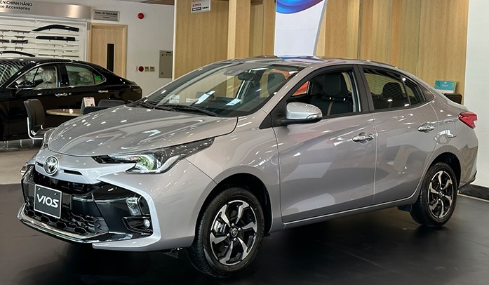 Giá lăn bánh Toyota Vios mới nhất giảm kỷ lục, thấp chưa từng có, ngang sedan hạng A, dễ bỏ xa Hyundai Accent và Honda City về doanh số- Ảnh 3. Giá lăn bánh Toyota Vios mới nhất giảm kỷ lục, thấp chưa từng có, ngang sedan hạng A, dễ bỏ xa Hyundai Accent và Honda City về doanh số- Ảnh 3.