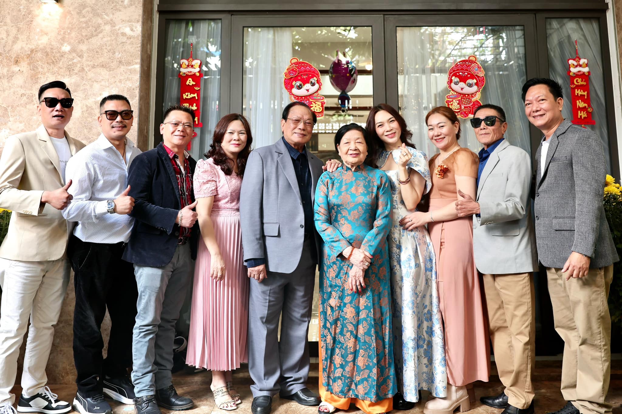Thân thế kín tiếng của mẹ ruột Mỹ Tâm: Hoa khôi xứ Quảng một thời, tuổi xế chiều an hưởng hạnh phúc- Ảnh 11.