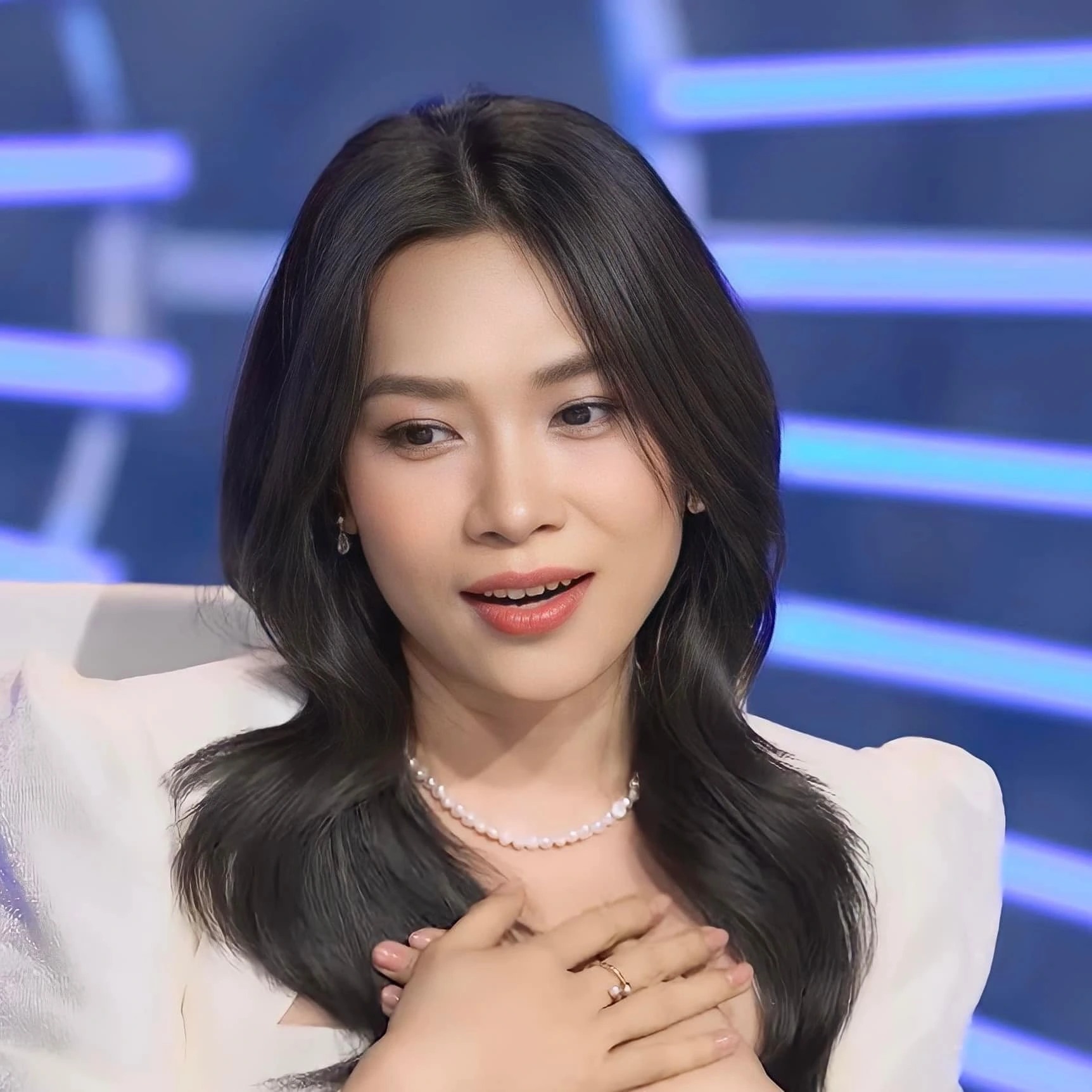 Mỹ T&acirc;m c&agrave;ng ng&agrave;y c&agrave;ng trẻ nhờ kết th&acirc;n 1 kiểu ăn, chăm uống 1 loại nước giải nhiệt, gi&agrave;u collagen của người Việt- Ảnh 2.