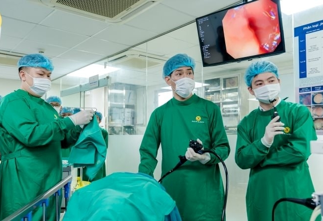 Người đàn ông bàng hoàng phát hiện ung thư thực quản thừa nhận từng điều trị bệnh nguy hiểm này cách đây 3 năm - Ảnh 2.