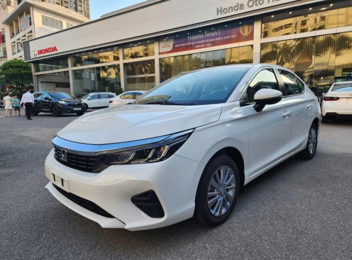 Giá lăn bánh Honda City mới nhất giảm mạnh, chỉ ngang sedan hạng A, xứng danh sedan hạng B rẻ nhất phân khúc- Ảnh 2.