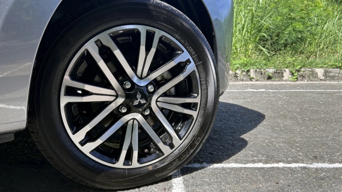 Xe sedan hạng B giá 326 triệu đồng sánh ngang Toyota Vios, Honda City, thấp như Kia Morning có gì đặc biệt khi ra mắt ở Philippines?- Ảnh 4. Xe sedan hạng B giá 326 triệu đồng sánh ngang Toyota Vios, Honda City, thấp như Kia Morning có gì đặc biệt khi ra mắt ở Philippines?- Ảnh 4.