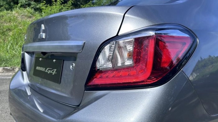 Xe sedan hạng B giá 326 triệu đồng sánh ngang Toyota Vios, Honda City, thấp như Kia Morning có gì đặc biệt khi ra mắt ở Philippines?- Ảnh 5. Xe sedan hạng B giá 326 triệu đồng sánh ngang Toyota Vios, Honda City, thấp như Kia Morning có gì đặc biệt khi ra mắt ở Philippines?- Ảnh 5.