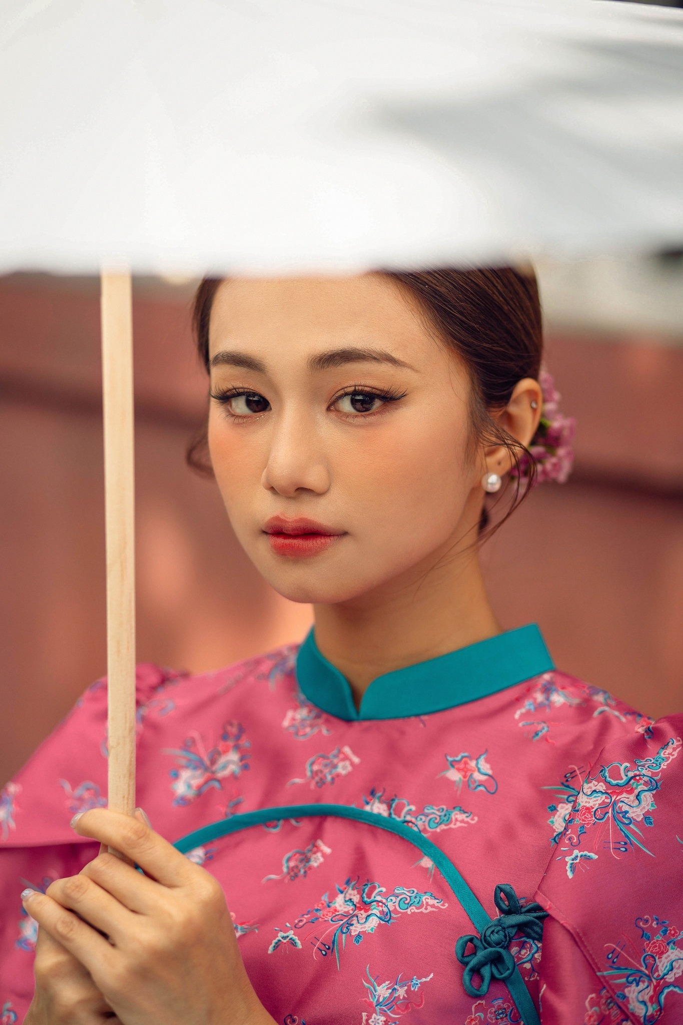 Nữ diễn viên quê Bình Phước có động thái gây chú ý khi nhận được tiền hỗ trợ chữa suy thận  - Ảnh 2.