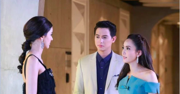 Tôi đã đánh đổi 9 năm tình yêu chân thành lấy nhung lụa giả tạo và cái kết đắng - Ảnh 2. Tôi đã đánh đổi 9 năm tình yêu chân thành lấy nhung lụa giả tạo và cái kết đắng - Ảnh 2.