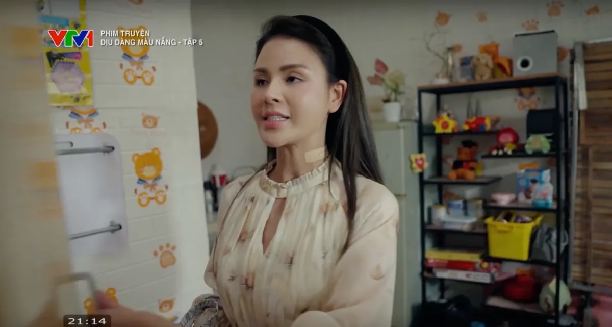 Điều không thể ngờ về nữ diễn viên quê Tuyên Quang đang gây tranh cãi trong phim 'Dịu dàng màu nắng' - Ảnh 9. Điều không thể ngờ về nữ diễn viên quê Tuyên Quang đang gây tranh cãi trong phim 'Dịu dàng màu nắng' - Ảnh 9.