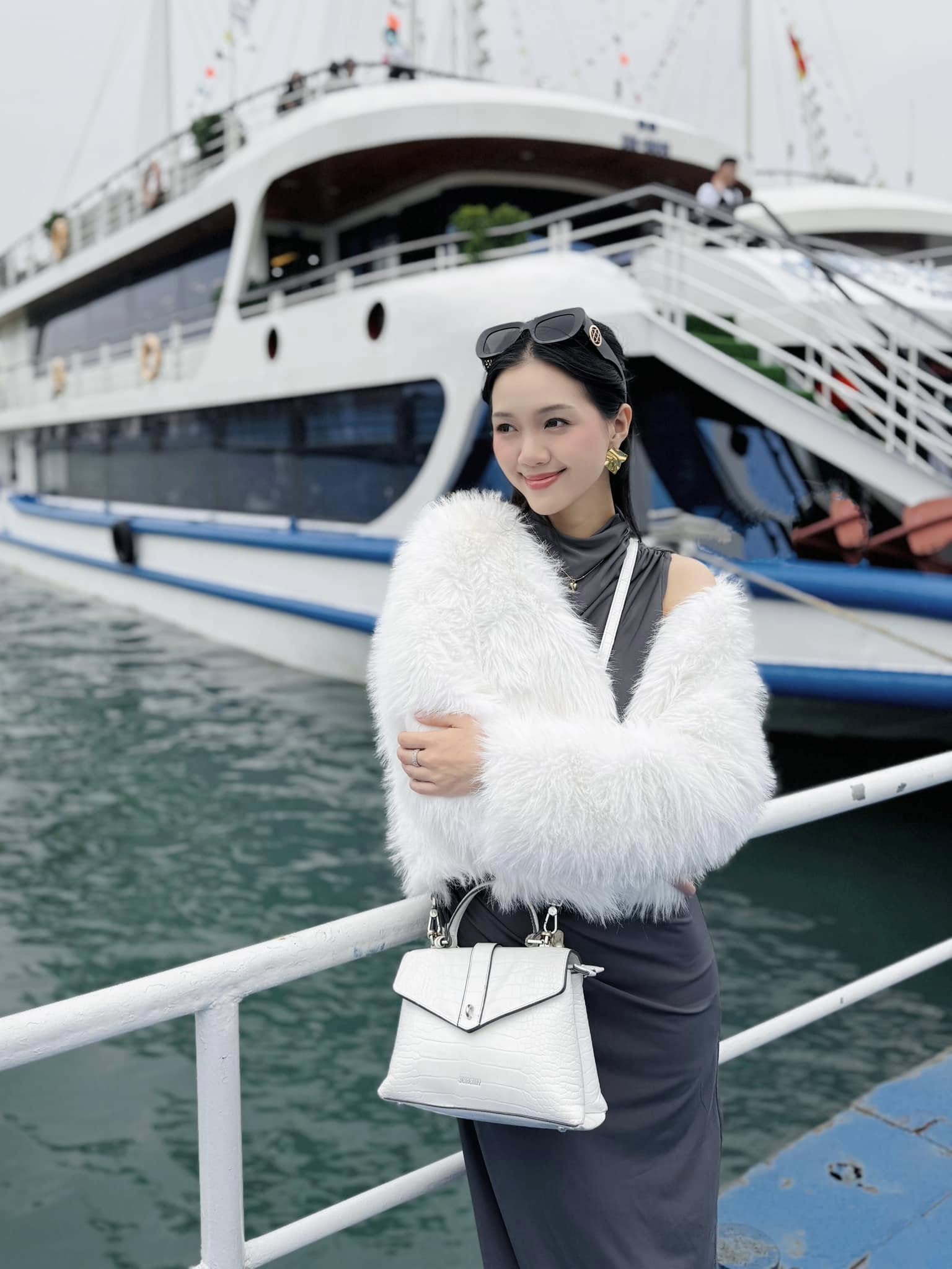 Mỹ nhân Sài thành - ứng viên sáng giá tại chung kết Hoa hậu Việt Nam- Ảnh 14. Mỹ nhân Sài thành - ứng viên sáng giá tại chung kết Hoa hậu Việt Nam- Ảnh 14.