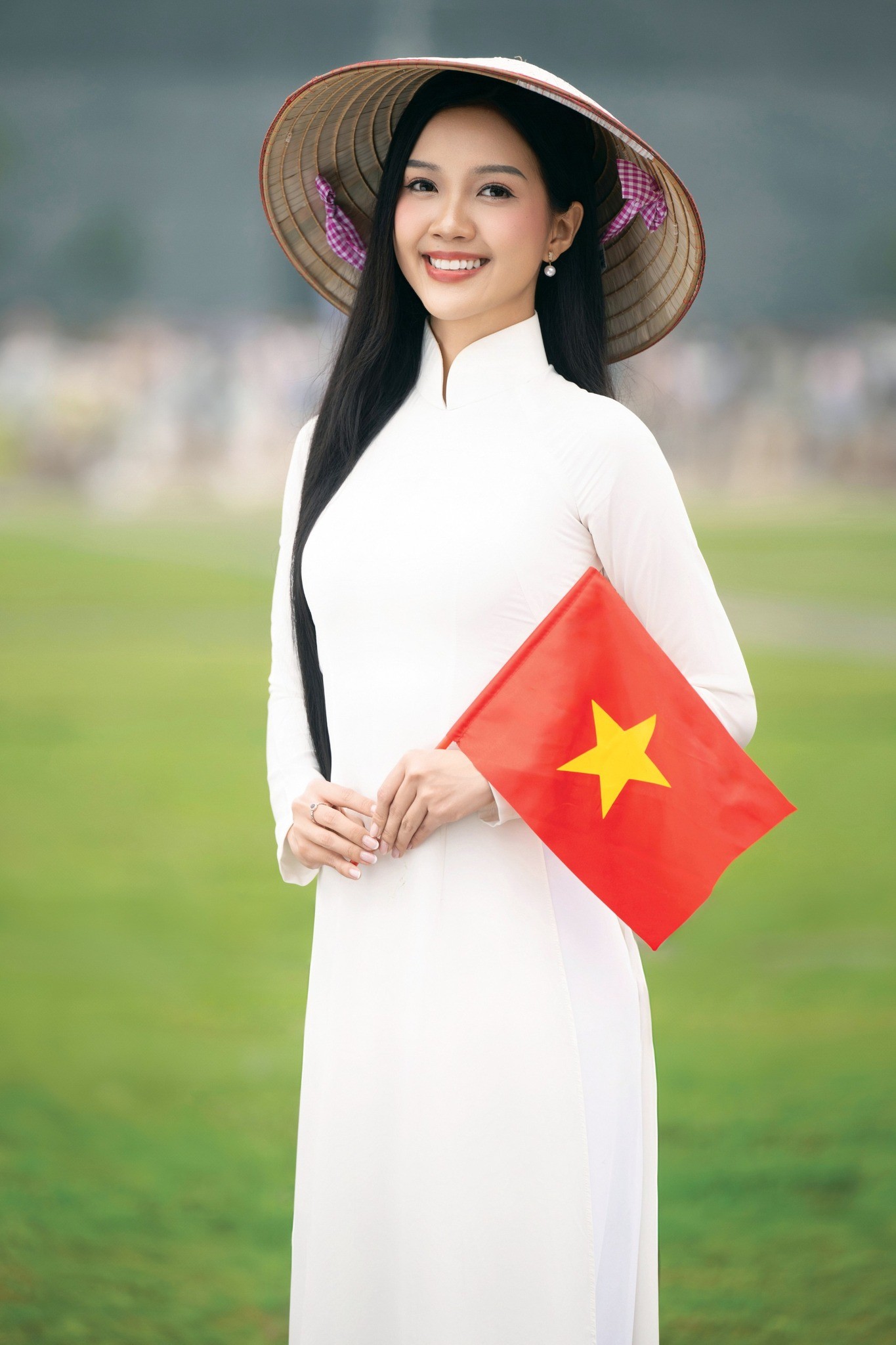 Mỹ nhân Sài thành - ứng viên sáng giá tại chung kết Hoa hậu Việt Nam- Ảnh 8. Mỹ nhân Sài thành - ứng viên sáng giá tại chung kết Hoa hậu Việt Nam- Ảnh 8.