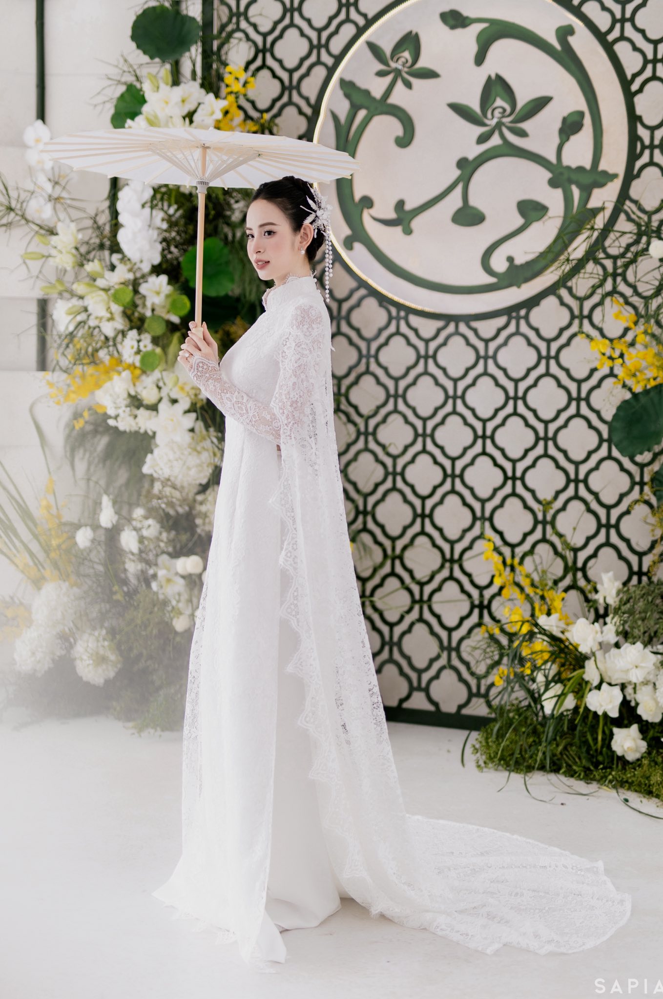 Mỹ nhân quê Hà Nam bất ngờ khi hé lộ gia thế 'hào môn' của chồng sắp cưới- Ảnh 4. Mỹ nhân quê Hà Nam bất ngờ khi hé lộ gia thế 'hào môn' của chồng sắp cưới- Ảnh 4.