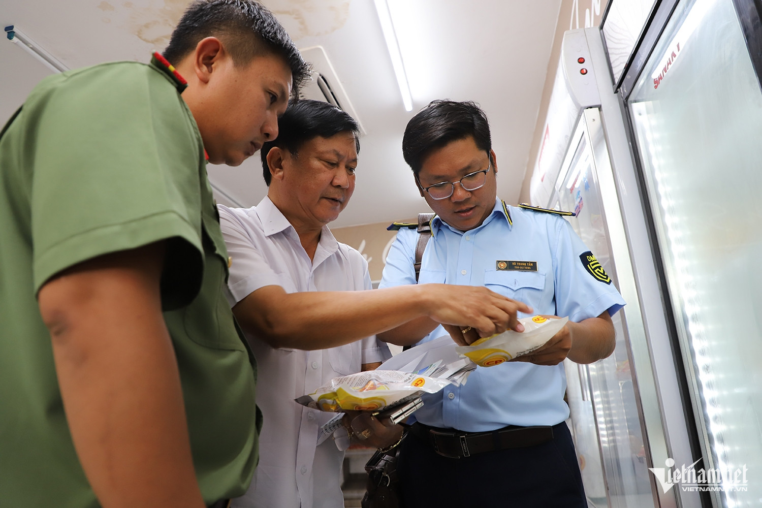 Hà Nội chốt lịch công bố điểm thi, điểm chuẩn vào lớp 10 - Ảnh 4. Hà Nội chốt lịch công bố điểm thi, điểm chuẩn vào lớp 10 - Ảnh 4.