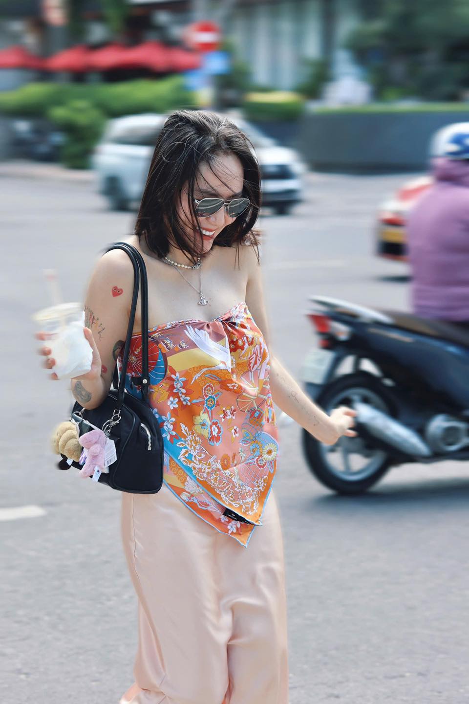 Nữ ca sĩ quê Thanh Hóa là 'người tình âm nhạc' của Hà Anh Tuấn, gây choáng với gu thời trang ở tuổi tứ tuần - Ảnh 1. Nữ ca sĩ quê Thanh Hóa là 'người tình âm nhạc' của Hà Anh Tuấn, gây choáng với gu thời trang ở tuổi tứ tuần - Ảnh 1.