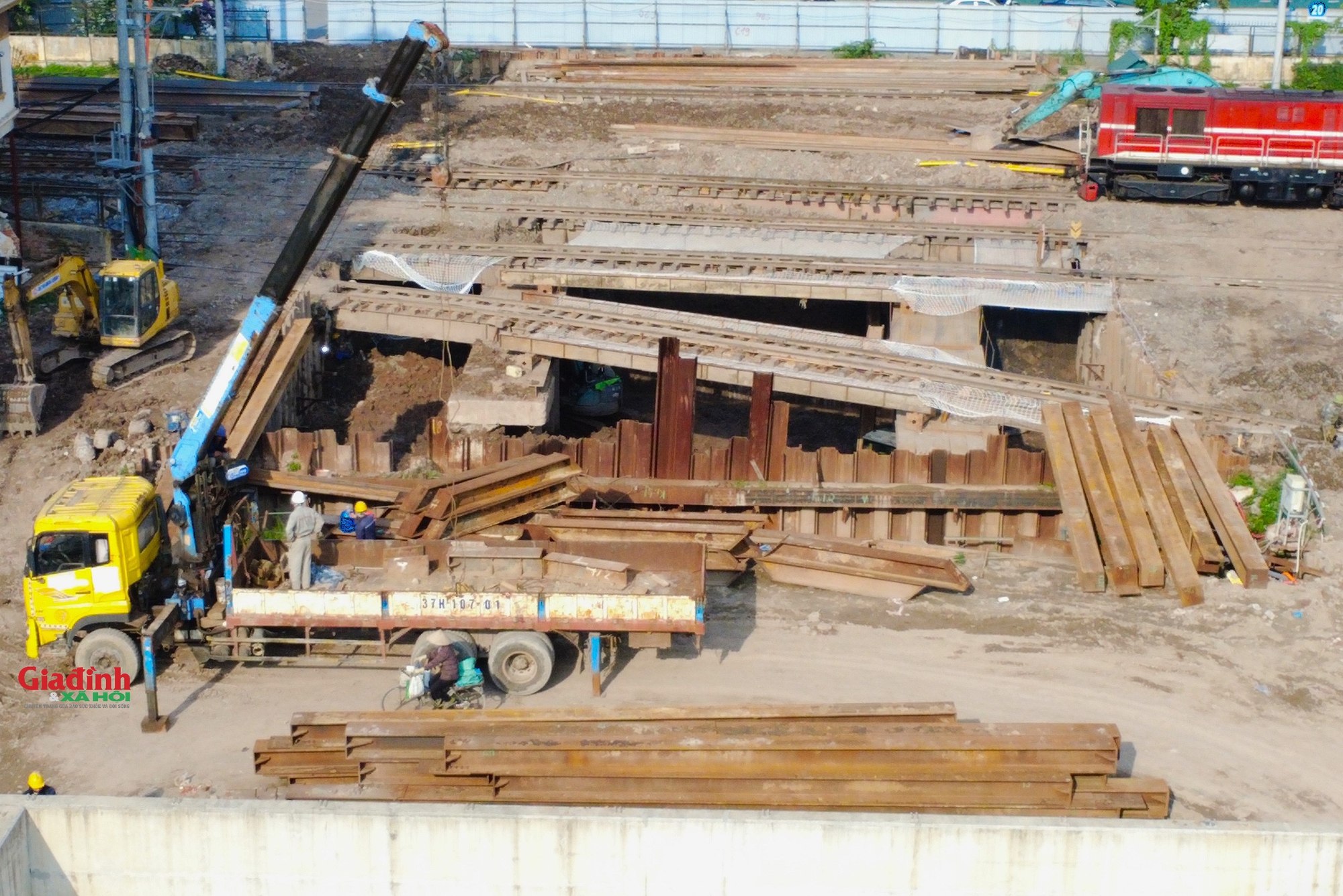 Hiện trạng hầm chui gần 800 tỷ đồng ở Hà Nội dự kiến thông xe trong năm 2025 - Ảnh 4. Hiện trạng hầm chui gần 800 tỷ đồng ở Hà Nội dự kiến thông xe trong năm 2025 - Ảnh 4.