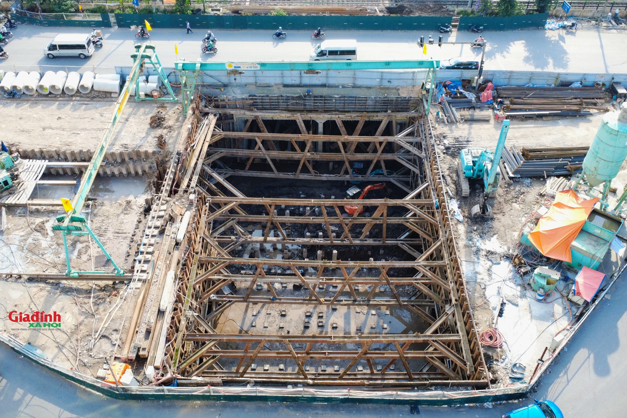 Hiện trạng hầm chui gần 800 tỷ đồng ở Hà Nội dự kiến thông xe trong năm 2025 - Ảnh 11. Hiện trạng hầm chui gần 800 tỷ đồng ở Hà Nội dự kiến thông xe trong năm 2025 - Ảnh 11.