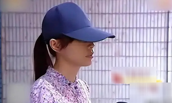 'Cô dâu phải là tôi': Màn phá đám cưới gây sốc của người yêu cũ - Ảnh 1. 'Cô dâu phải là tôi': Màn phá đám cưới gây sốc của người yêu cũ - Ảnh 1.