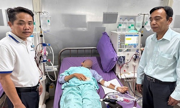 Người tố cáo Công ty C.P. Việt Nam nhận tin vui trong hành trình điều trị suy thận giai đoạn 5 - Ảnh 2. Người tố cáo Công ty C.P. Việt Nam nhận tin vui trong hành trình điều trị suy thận giai đoạn 5 - Ảnh 2.