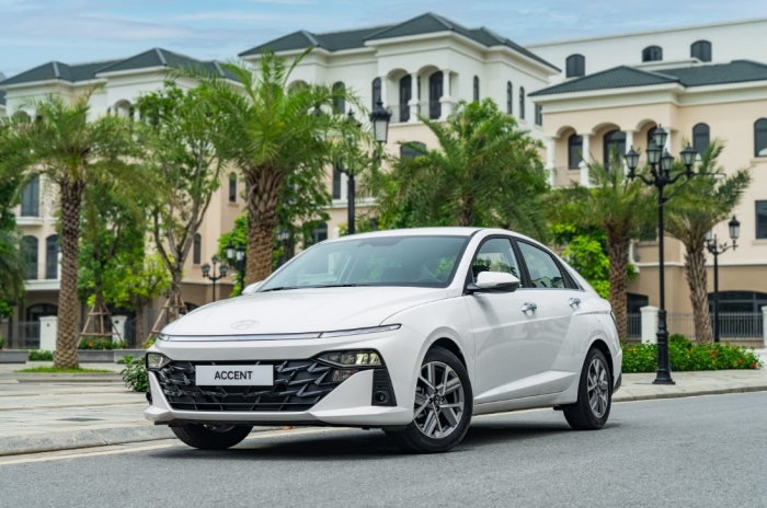 Giá lăn bánh Hyundai Accent mới nhất giảm sốc chưa từng có, thấp hơn hẳn Toyota Vios, chỉ ngang Kia Morning, xứng danh sedan hạng B rẻ nhất- Ảnh 2. Giá lăn bánh Hyundai Accent mới nhất giảm sốc chưa từng có, thấp hơn hẳn Toyota Vios, chỉ ngang Kia Morning, xứng danh sedan hạng B rẻ nhất- Ảnh 2.