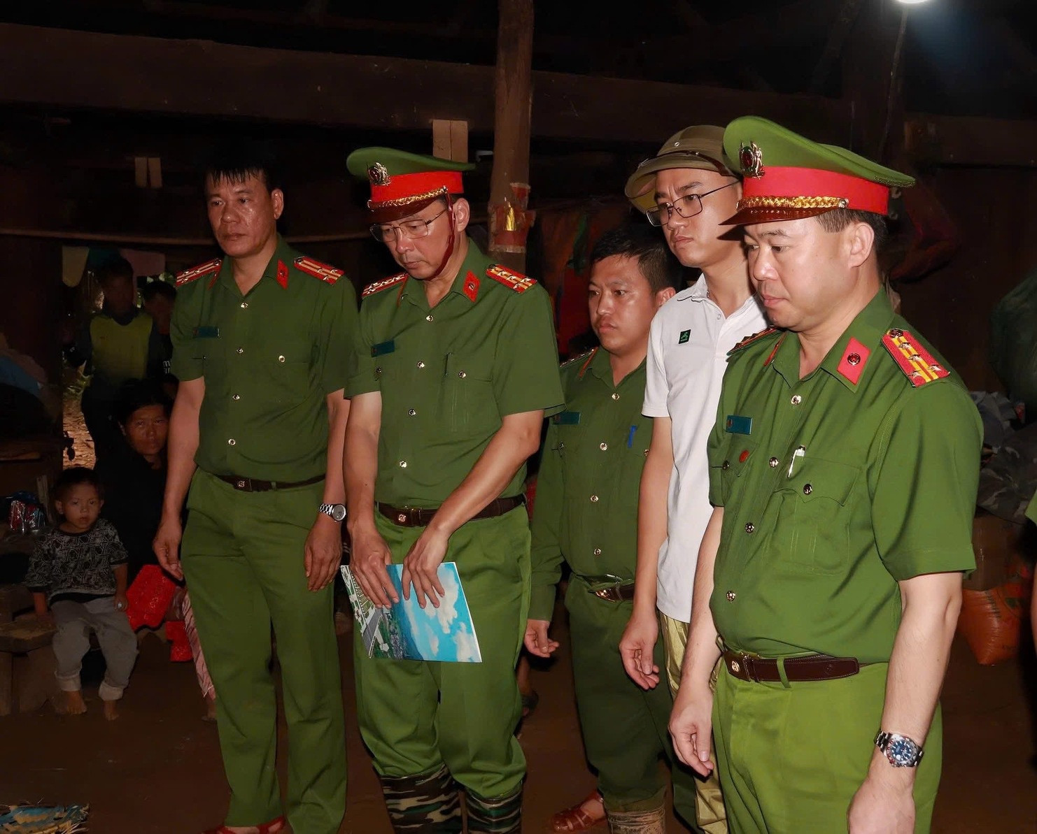 Tìm thấy thi thể cuối cùng vụ cháy ở Hưng Yên, thông tin về nhân thân gây xót xa - Ảnh 2.