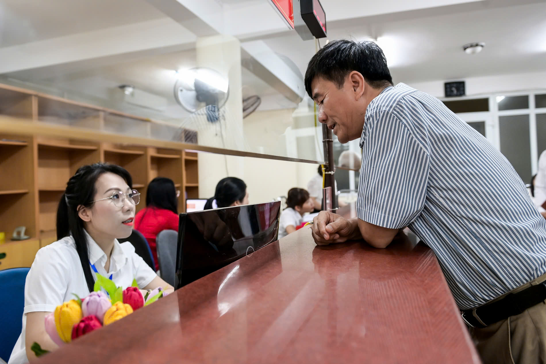 Ngày đầu vận hành chính quyền 2 cấp ở Ninh Bình diễn ra như thế nào?- Ảnh 13. Ngày đầu vận hành chính quyền 2 cấp ở Ninh Bình diễn ra như thế nào?- Ảnh 13.