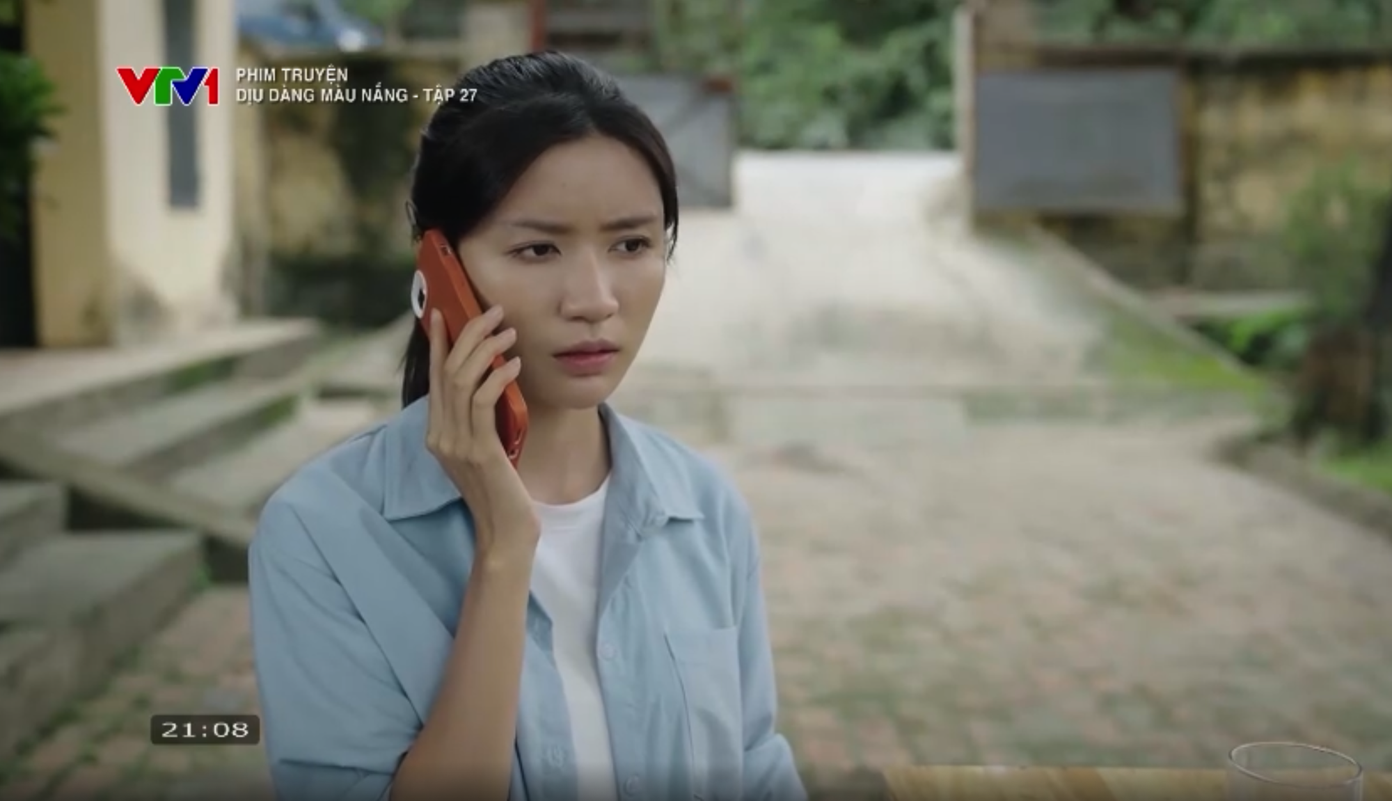 Dịu dàng màu nắng - Tập 27: Vợ chồng Bắc - Lan Anh "gương vỡ lại lành"? - Ảnh 2. Dịu dàng màu nắng: Lan Anh bị gọi là tiểu tam ở spa - Ảnh 2.