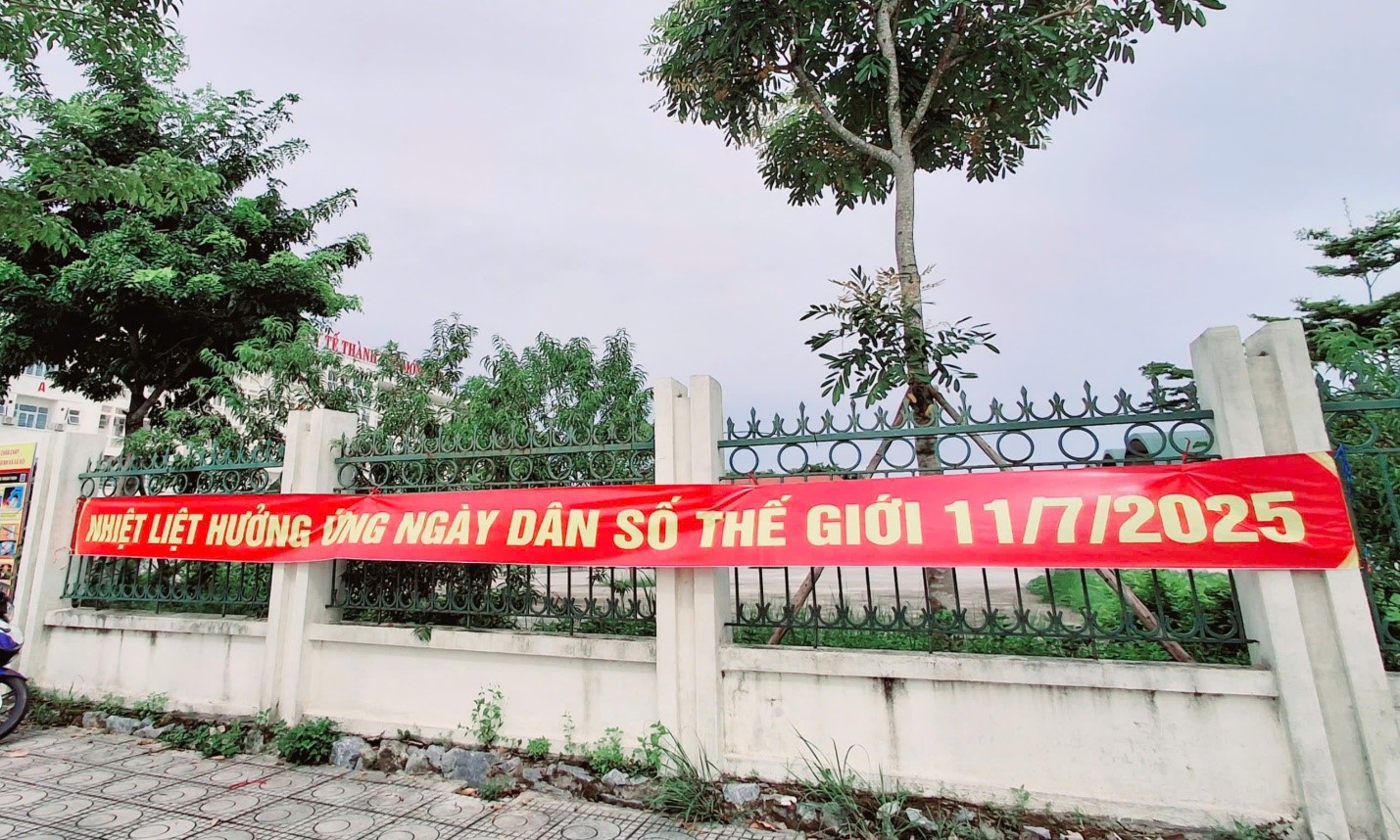 Hưởng ứng Ngày Dân số Thế giới 11/7/2025 với chủ đề: 'Quyền tự quyết sinh sản trong bối cảnh toàn cầu thay đổi'- Ảnh 3. Hưởng ứng Ngày Dân số Thế giới 11/7/2025 với chủ đề: 'Quyền tự quyết sinh sản trong bối cảnh toàn cầu thay đổi'- Ảnh 3.