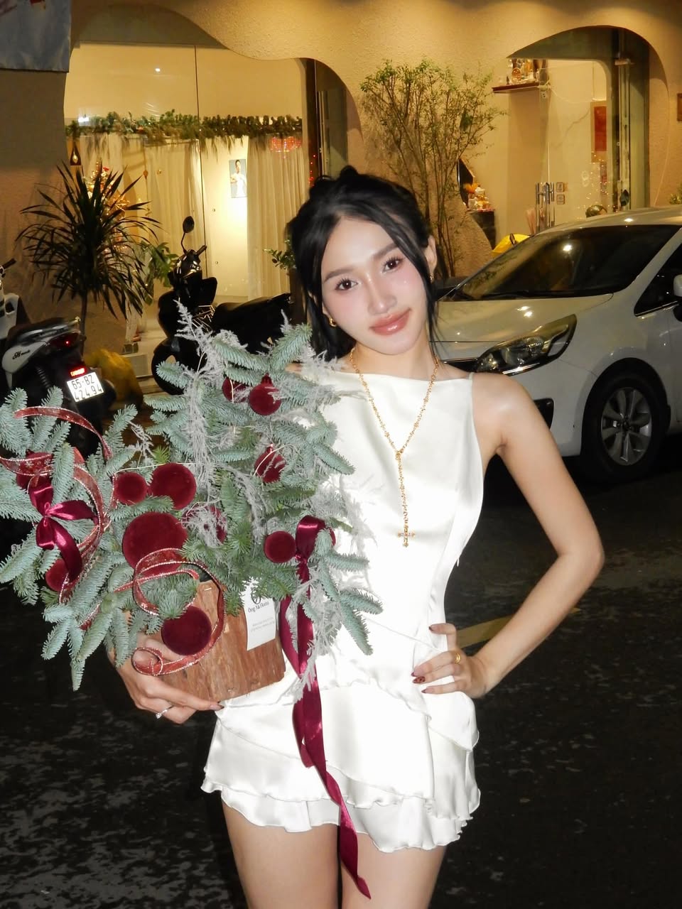 Nữ sinh quê Cà Mau - ẩn số mới của Miss Grand Vietnam 2025 - Ảnh 6. Nữ sinh quê Cà Mau - ẩn số mới của Miss Grand Vietnam 2025 - Ảnh 6.