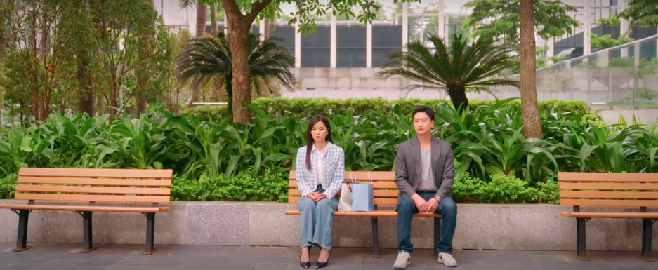 Cầu vồng ở phía chân trời - Tập 11: Tuấn thú nhận 1 đêm với Oanh "là những giây phút tuyệt vời nhất" - Ảnh 2. Cầu vồng ở phía chân trời - Tập 11: Tuấn thú nhận 1 đêm với Oanh "là những giây phút tuyệt vời nhất" - Ảnh 2.