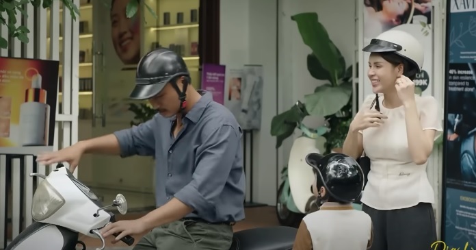 'Dịu dàng màu nắng' mới nhất (tập 29): Tình cũ quyết không buông tha Lan Anh - Ảnh 2. 'Dịu dàng màu nắng' mới nhất (tập 29): Tình cũ quyết không buông tha Lan Anh - Ảnh 2.