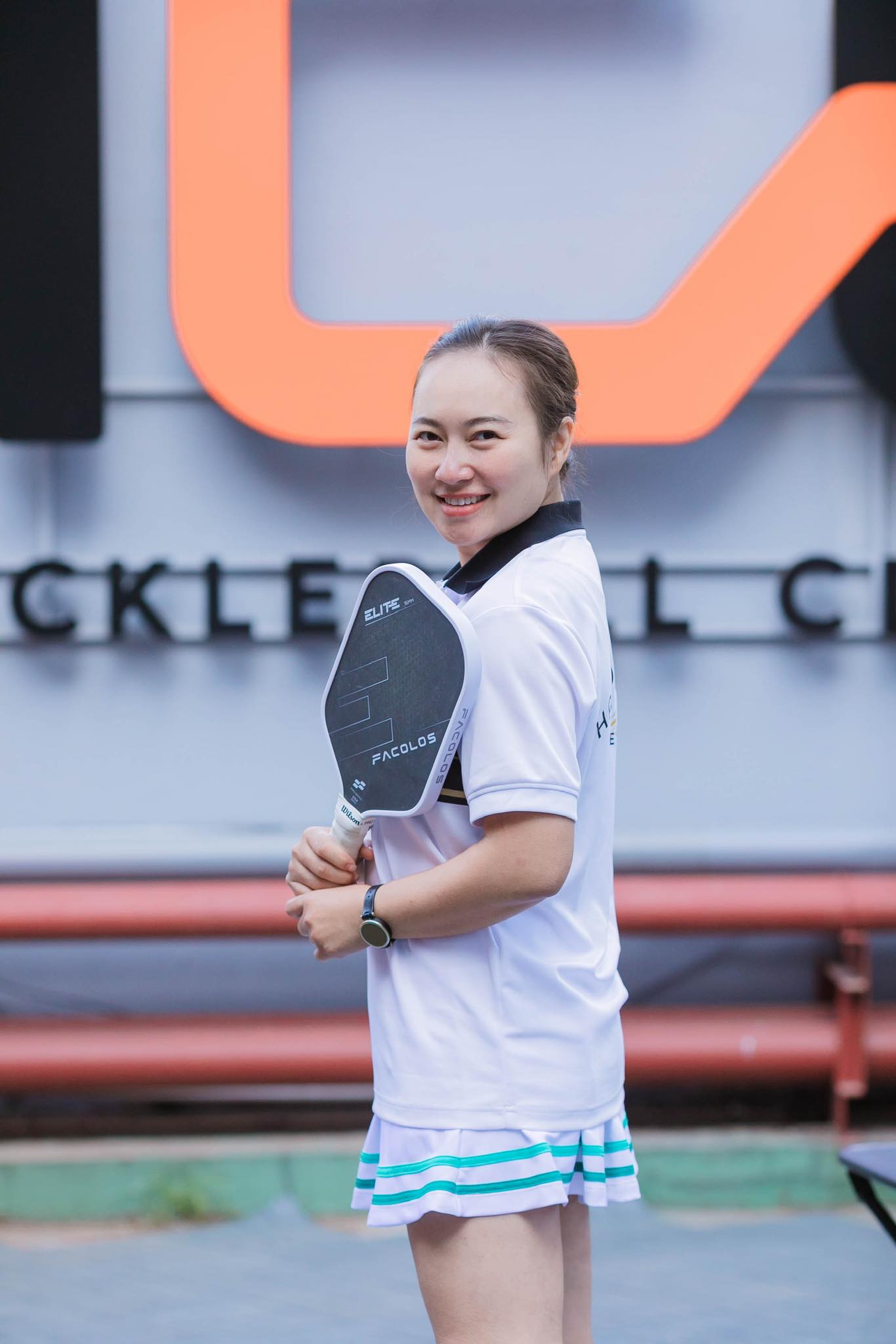 Vẻ đẹp đẫy đà nữ tính của 'họa mi‘ Khánh Linh- Ảnh 6.