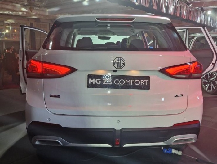 Xe gầm cao SUV hạng B giá 380 triệu đồng đẹp long lanh sánh ngang Kia Seltos, Honda HR-V, rẻ như Kia Morning, Grand i10 có gì đặc biệt khi ra mắt ở Philippines?- Ảnh 3. Xe gầm cao SUV hạng B giá 380 triệu đồng đẹp long lanh sánh ngang Kia Seltos, Honda HR-V, rẻ như Kia Morning, Grand i10 có gì đặc biệt khi ra mắt ở Philippines?- Ảnh 3.