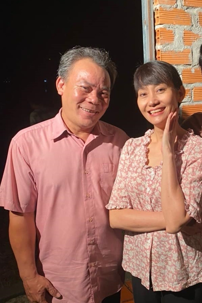 Đời nam nghệ sĩ leo rào bệnh viện thăm con, hơn 30 năm xa vợ - Ảnh 5. Đời nam nghệ sĩ leo rào bệnh viện thăm con, hơn 30 năm xa vợ - Ảnh 5.