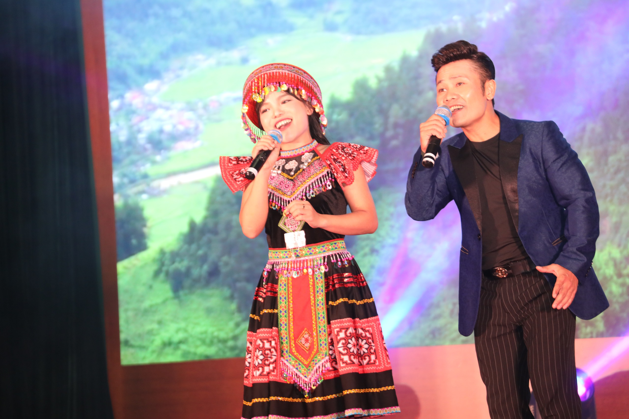 14 năm gieo hạt yêu thương của chương trình 'Mang âm nhạc đến bệnh viện'- Ảnh 3. 14 năm gieo hạt yêu thương của chương trình 'Mang âm nhạc đến bệnh viện'- Ảnh 3.