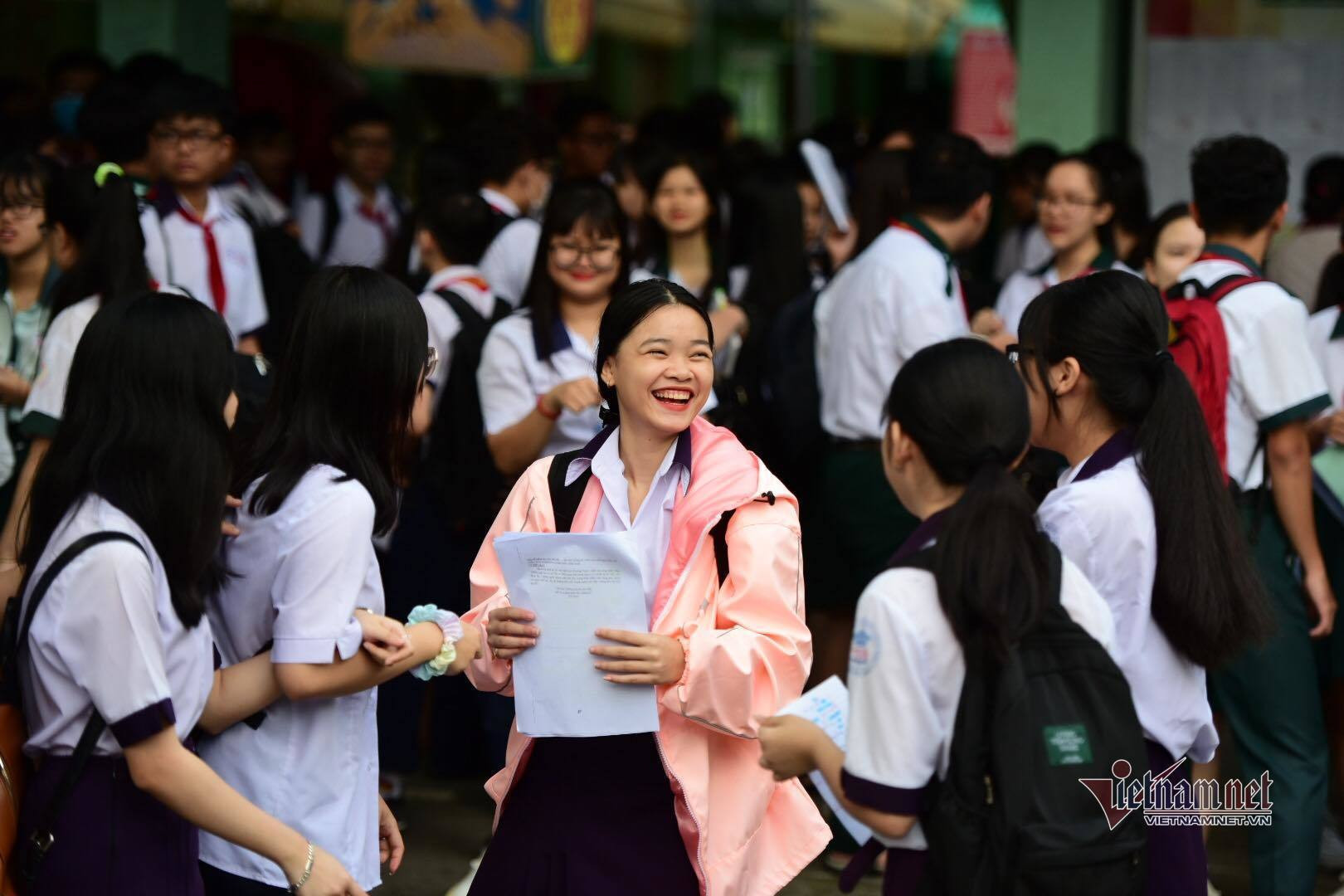 Hàng chục triệu học sinh, sinh viên được hỗ trợ tối thiểu 50% mức đóng BHYT - Ảnh 1.