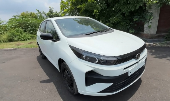 Xe hatchback hạng B giá 183 triệu đồng trang bị hiện đại rẻ hơn hẳn Kia Morning, Hyundai Grand i10, chỉ ngang Honda SH có gì đặc biệt khi ra mắt ở Ấn Độ? - Ảnh 2. Xe hatchback hạng B giá 183 triệu đồng trang bị hiện đại rẻ hơn hẳn Kia Morning, Hyundai Grand i10, chỉ ngang Honda SH có gì đặc biệt khi ra mắt ở Ấn Độ? - Ảnh 2.