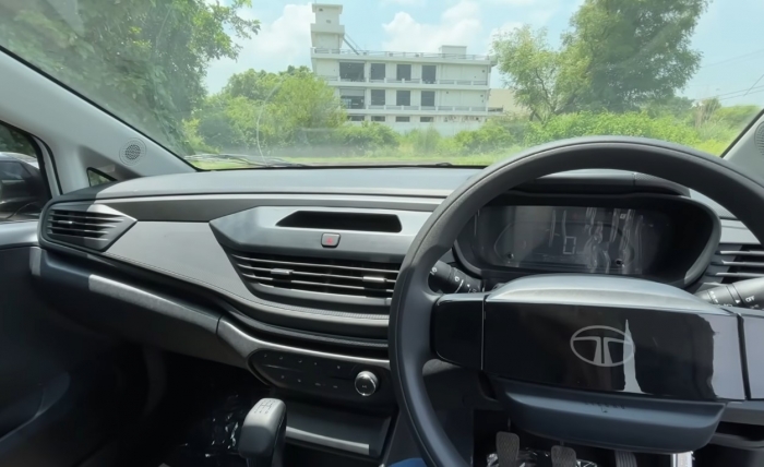 Xe hatchback hạng B giá 183 triệu đồng trang bị hiện đại rẻ hơn hẳn Kia Morning, Hyundai Grand i10, chỉ ngang Honda SH có gì đặc biệt khi ra mắt ở Ấn Độ? - Ảnh 6. Xe hatchback hạng B giá 183 triệu đồng trang bị hiện đại rẻ hơn hẳn Kia Morning, Hyundai Grand i10, chỉ ngang Honda SH có gì đặc biệt khi ra mắt ở Ấn Độ? - Ảnh 6.