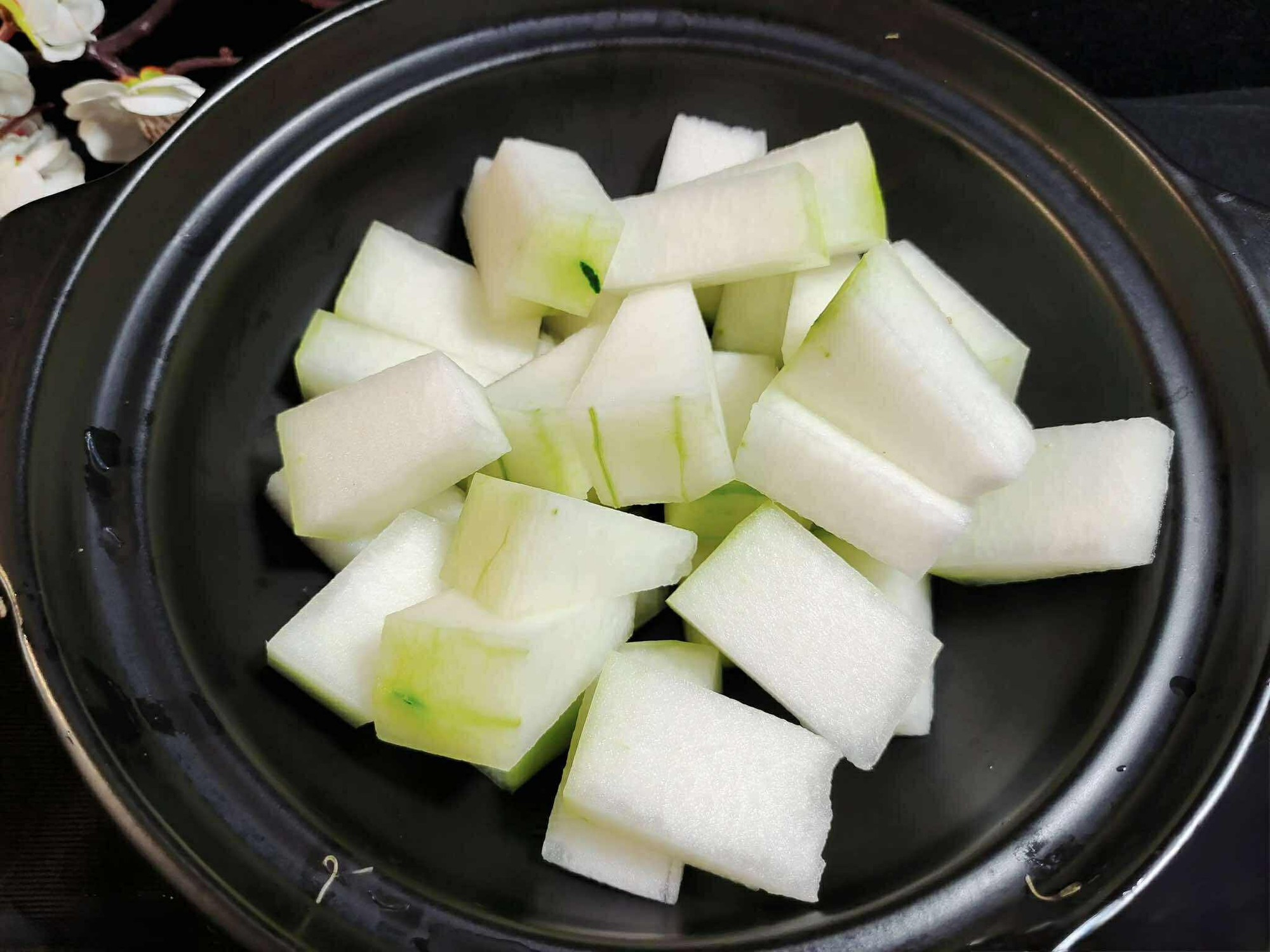 Tôi thường nấu món canh này vào mùa hè, nguyên liệu phổ biến mà vị thanh mát, cả nhà ai ăn cũng khen!- Ảnh 1. Tôi thường nấu món canh này vào mùa hè, nguyên liệu phổ biến mà vị thanh mát, cả nhà ai ăn cũng khen!- Ảnh 1.