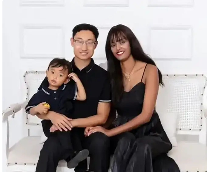 Chàng kỹ sư nghèo phải lòng cô gái châu Phi cao 1m82 và cái kết viên mãn - Ảnh 4. Chàng kỹ sư nghèo phải lòng cô gái châu Phi cao 1m82 và cái kết viên mãn - Ảnh 4.