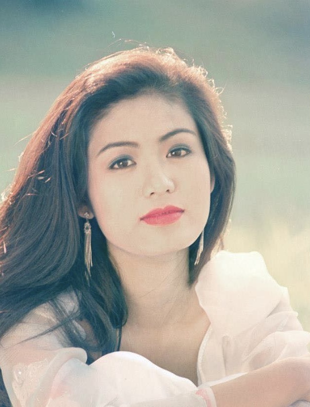 Gu thời trang của các Hoa Hậu Việt Nam những năm 1990- 2000- Ảnh 3. Gu thời trang của các Hoa Hậu Việt Nam những năm 1990- 2000- Ảnh 3.