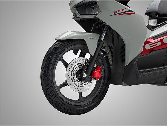 Giá xe Air Blade mới nhất giảm giá mạnh, rẻ hiếm thấy, có bản rẻ hơn niêm yết khiến Vision, Lead 'gặp khó'- Ảnh 5. Giá xe Air Blade mới nhất giảm giá mạnh, rẻ hiếm thấy, có bản rẻ hơn niêm yết khiến Vision, Lead 'gặp khó'- Ảnh 5.