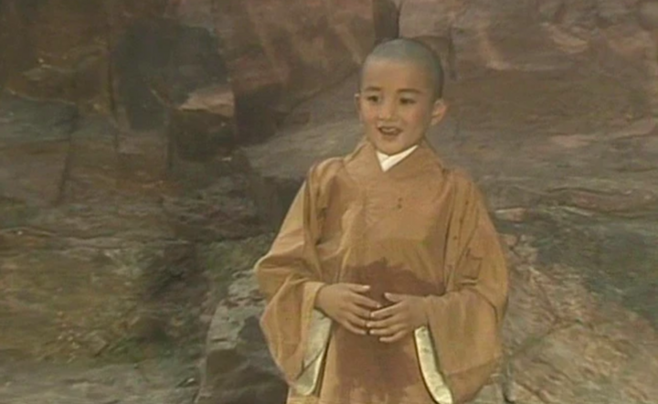 Sao nhí đóng Đường Tăng giờ là đại gia, kết hôn với mỹ nhân 'Chân hoàn truyện' - Ảnh 1. Sao nhí đóng Đường Tăng giờ là đại gia, kết hôn với mỹ nhân 'Chân hoàn truyện' - Ảnh 1.