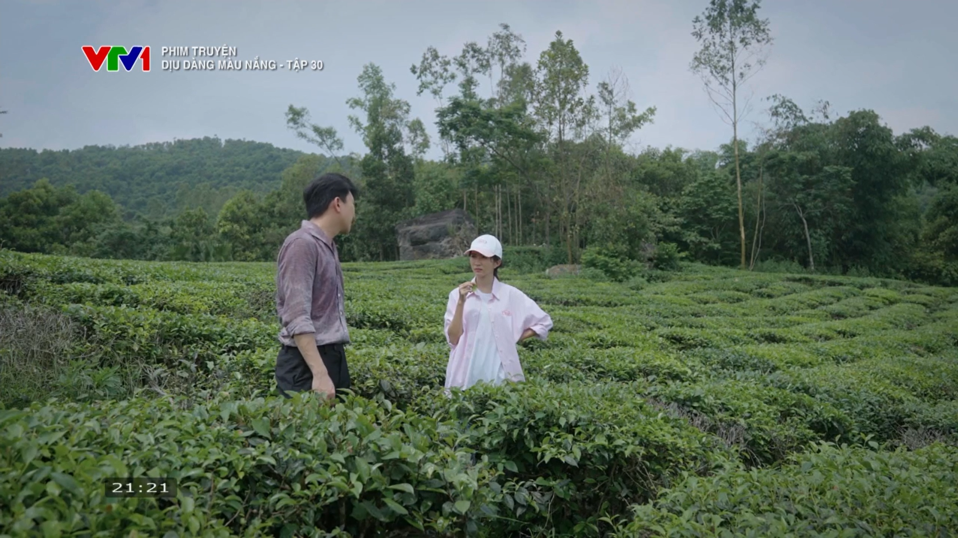 'Dịu dàng màu nắng' tập mới nhất: Xuân và Phong hiểu hơn về nhau, Nghĩa buồn bực vì không còn cơ hội- Ảnh 2. 'Dịu dàng màu nắng' tập mới nhất: Xuân và Phong hiểu hơn về nhau, Nghĩa buồn bực vì không còn cơ hội- Ảnh 2.