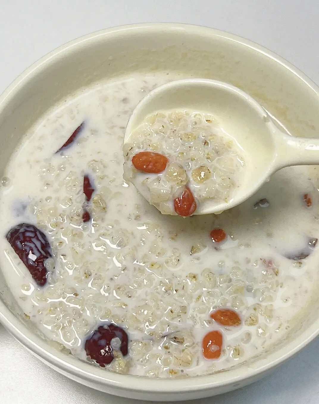 Hãy luân phiên ăn 3 món này trong 1 tháng: Vừa dễ làm lại ngon miệng và giúp giảm cân "thần kỳ"- Ảnh 4. Hãy luân phiên ăn 3 món này trong 1 tháng: Vừa dễ làm lại ngon miệng và giúp giảm cân "thần kỳ"- Ảnh 4.