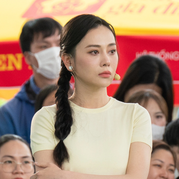 Bố mẹ diễn viên Phương Oanh từng sa sút tinh thần khi gia đình gặp biến cố lớn- Ảnh 2. Bố mẹ diễn viên Phương Oanh từng sa sút tinh thần khi gia đình gặp biến cố lớn- Ảnh 2.