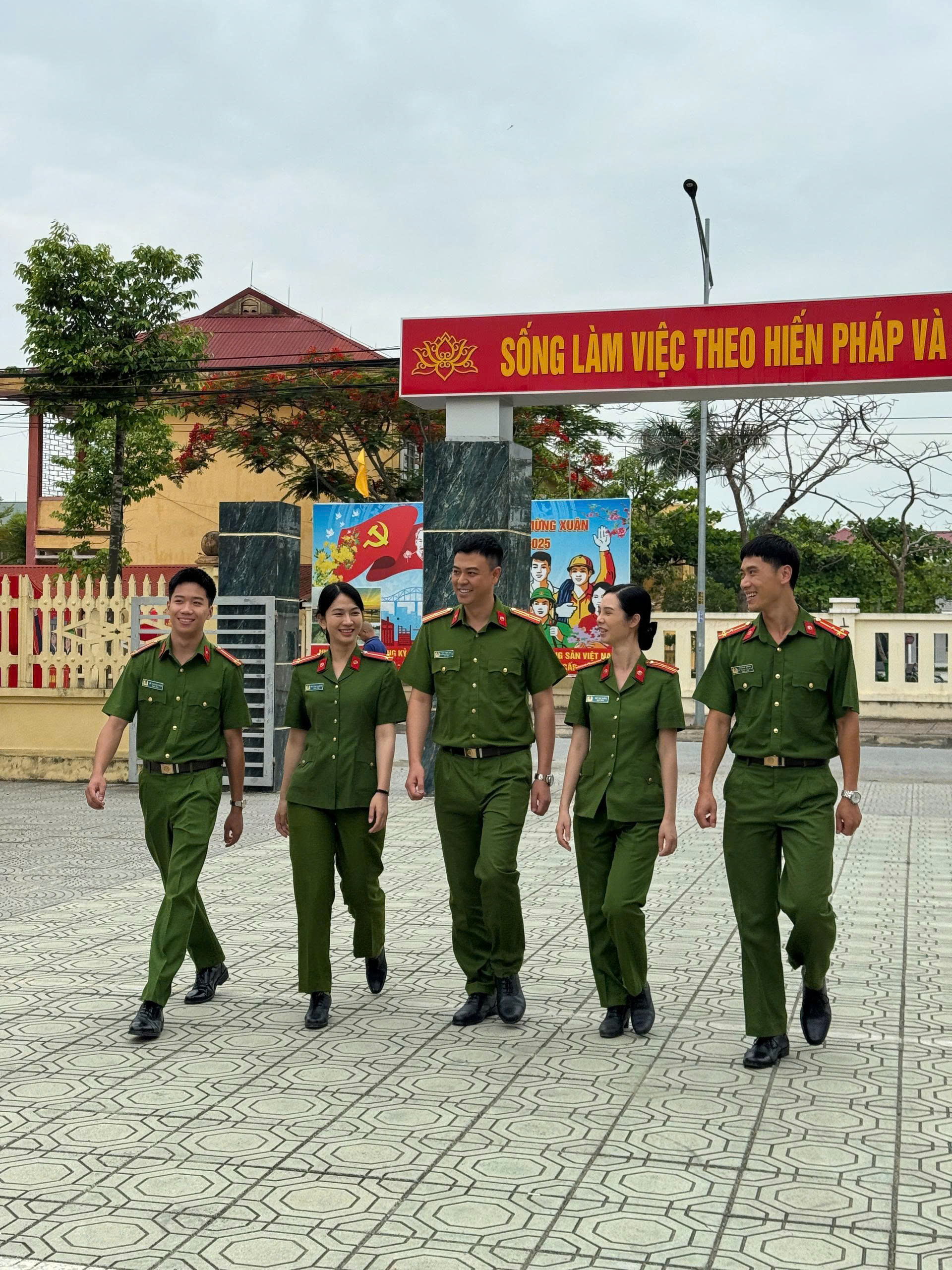 'Dịu dàng màu nắng' sắp kết thúc, phim nối sóng có gì hấp dẫn?- Ảnh 2. 'Dịu dàng màu nắng' sắp kết thúc, phim nối sóng có gì hấp dẫn?- Ảnh 2.